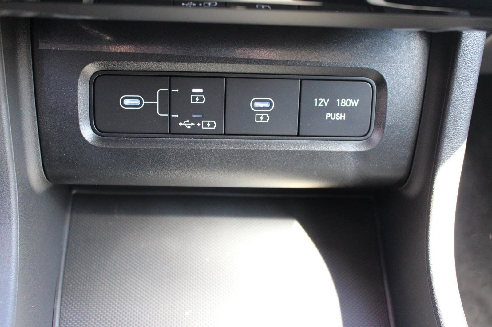 Used 2026 Hyundai Tucson Blue SE image 24