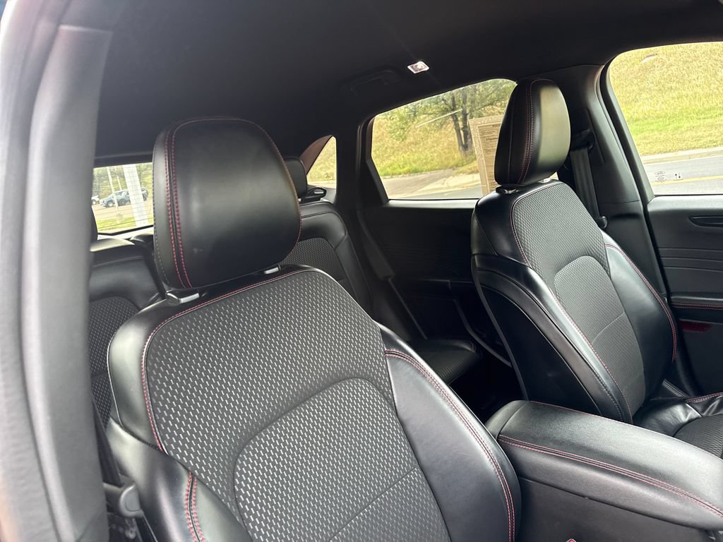 Used 2024 Ford Escape ST-Line AWD/4WD image 32