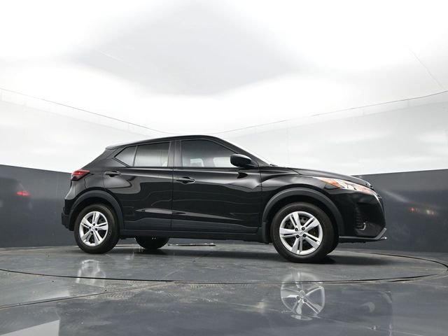 Certified 2024 Nissan Kicks S FWD image 28