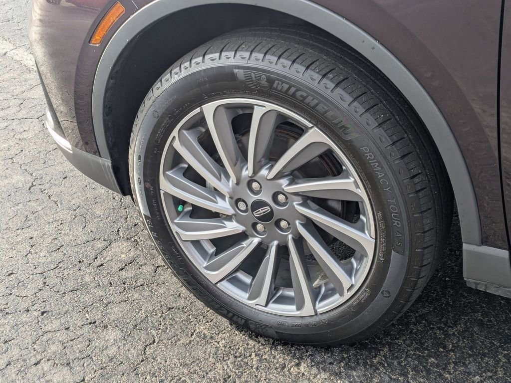 Used 2023 Lincoln Corsair Reserve image 23