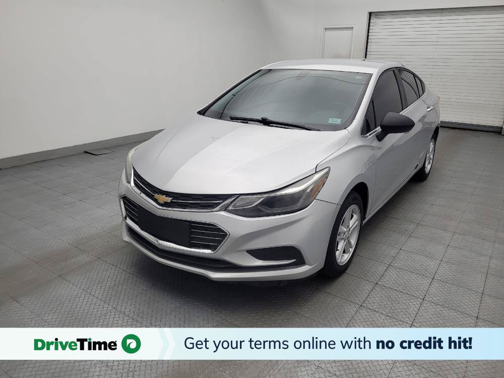 Used 2016 Chevrolet Cruze LT FWD image 1