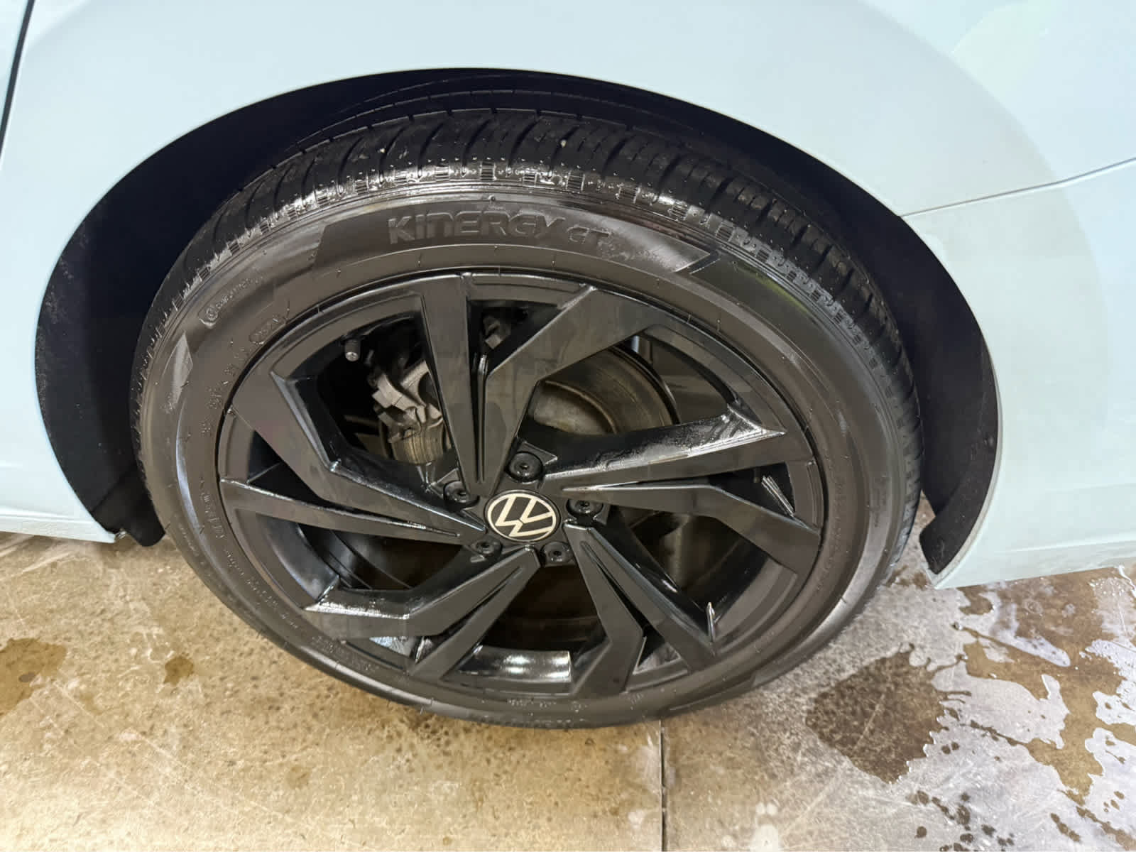 Used 2025 Volkswagen Jetta SE image 30