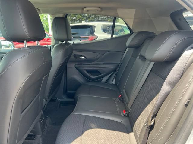 Used 2022 Buick Encore Preferred w/ Safety Package AWD/4WD image 18