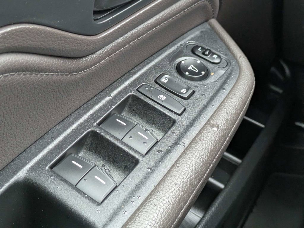 Used 2018 Honda Odyssey Touring image 27