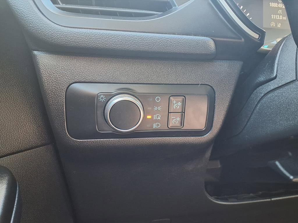 Used 2020 Ford Escape SE image 21