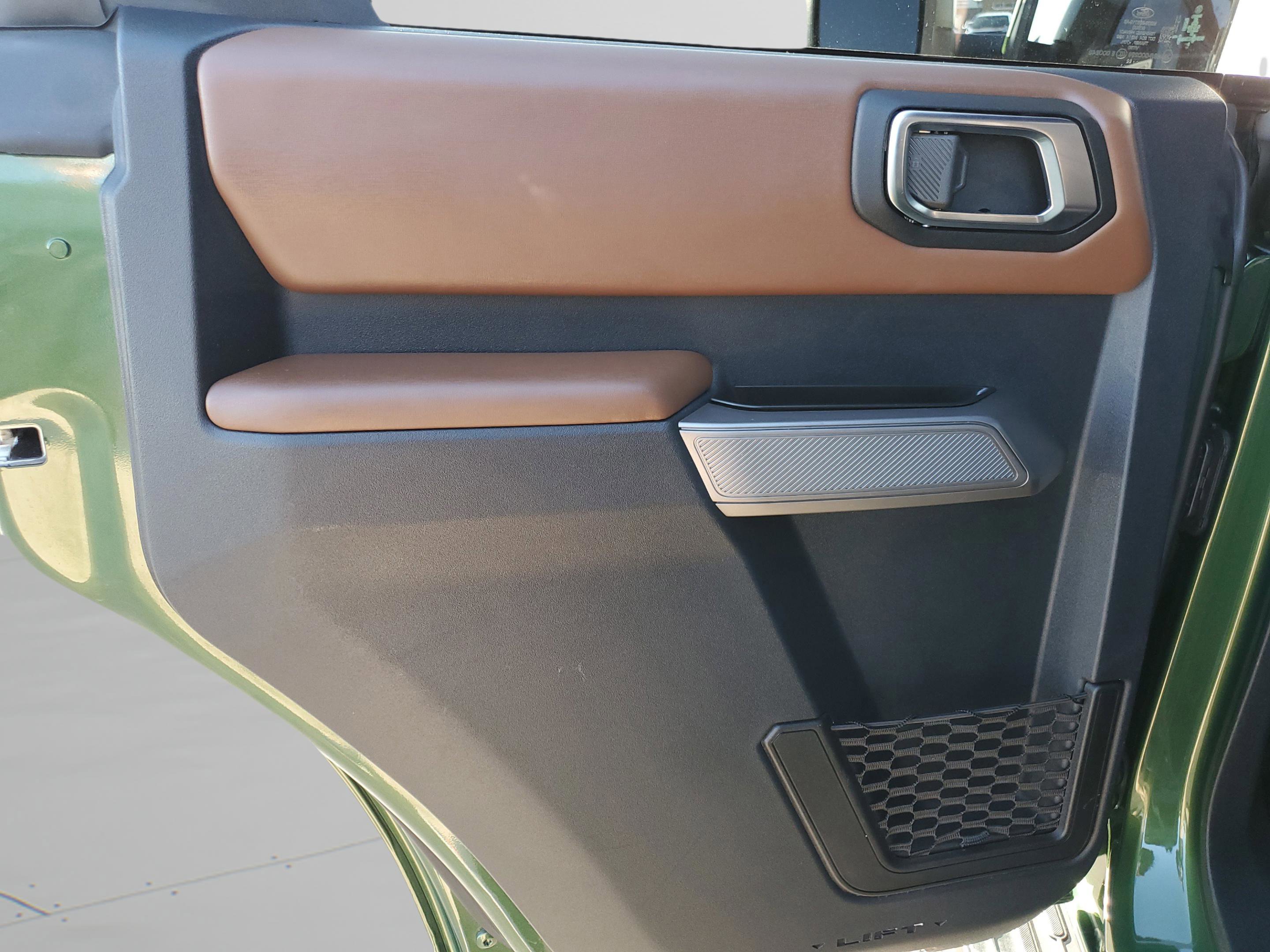 Used 2022 Ford Bronco Outer Banks image 12