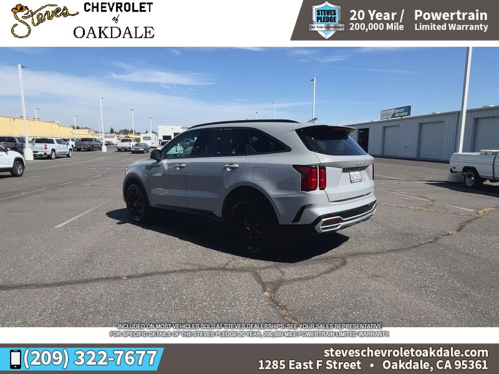 Used 2023 Kia Sorento SX AWD/4WD image 9