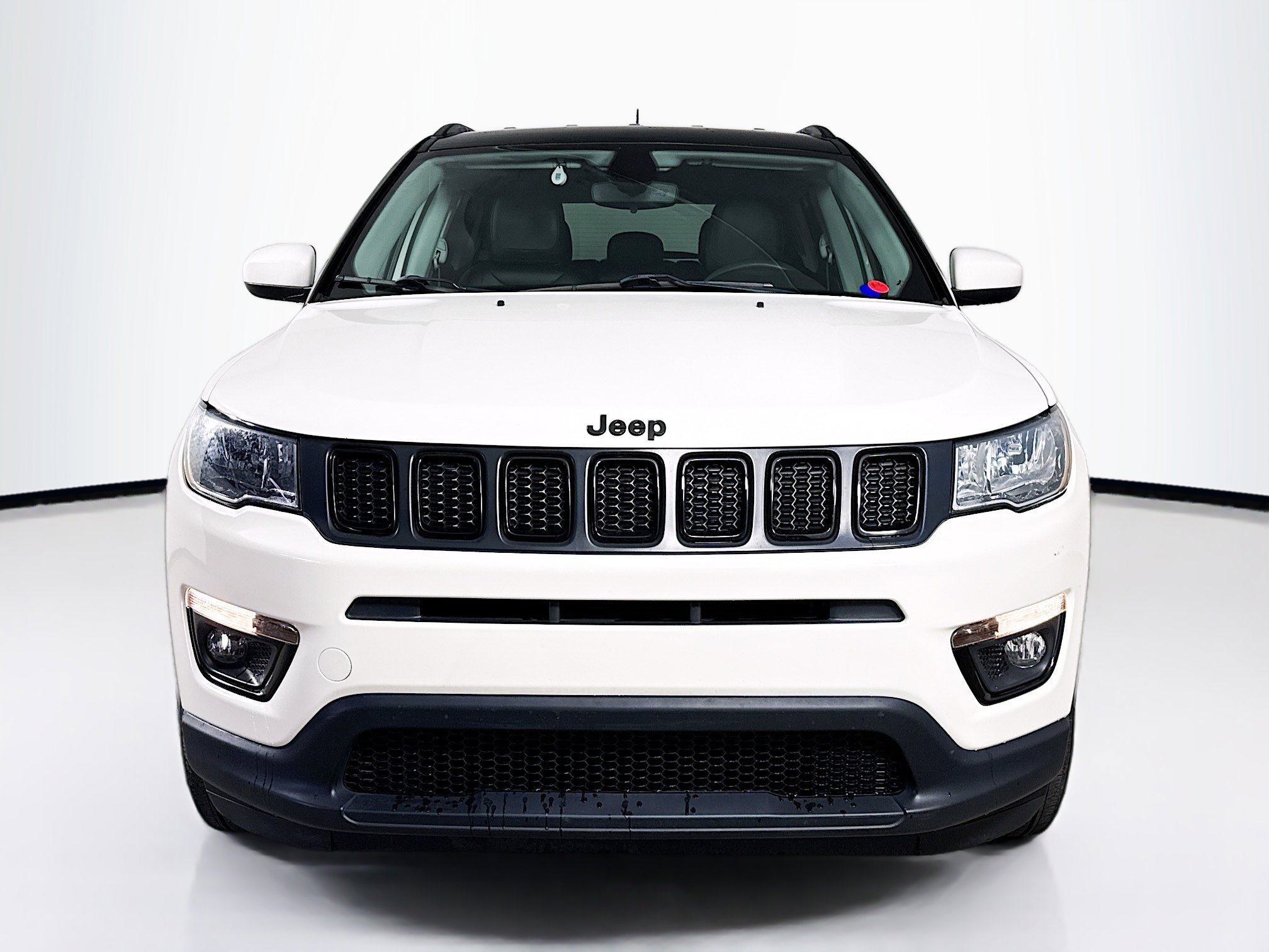 Used 2021 Jeep Compass Latitude image 3