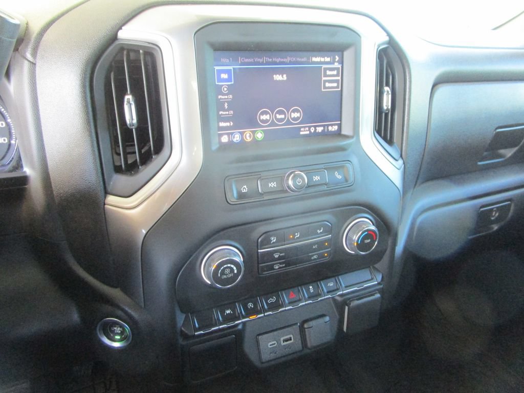 Used 2024 Chevrolet Silverado 1500 Custom RWD image 34