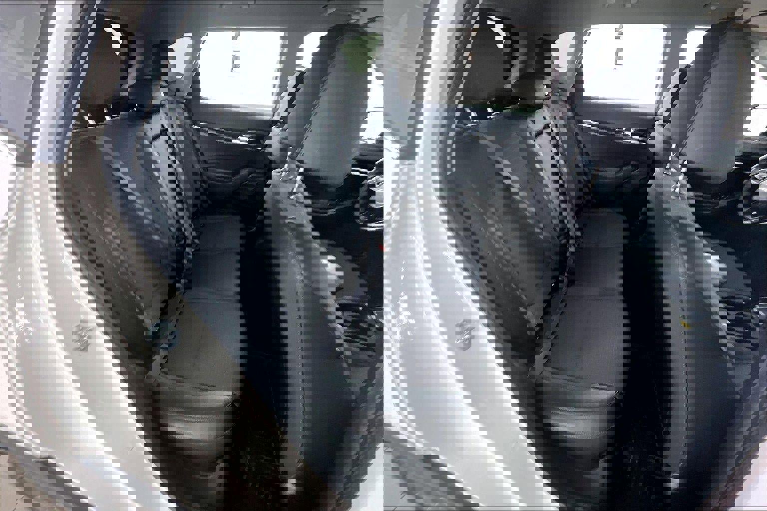 Used 2023 Kia Seltos S w/ Navigation Package image 25