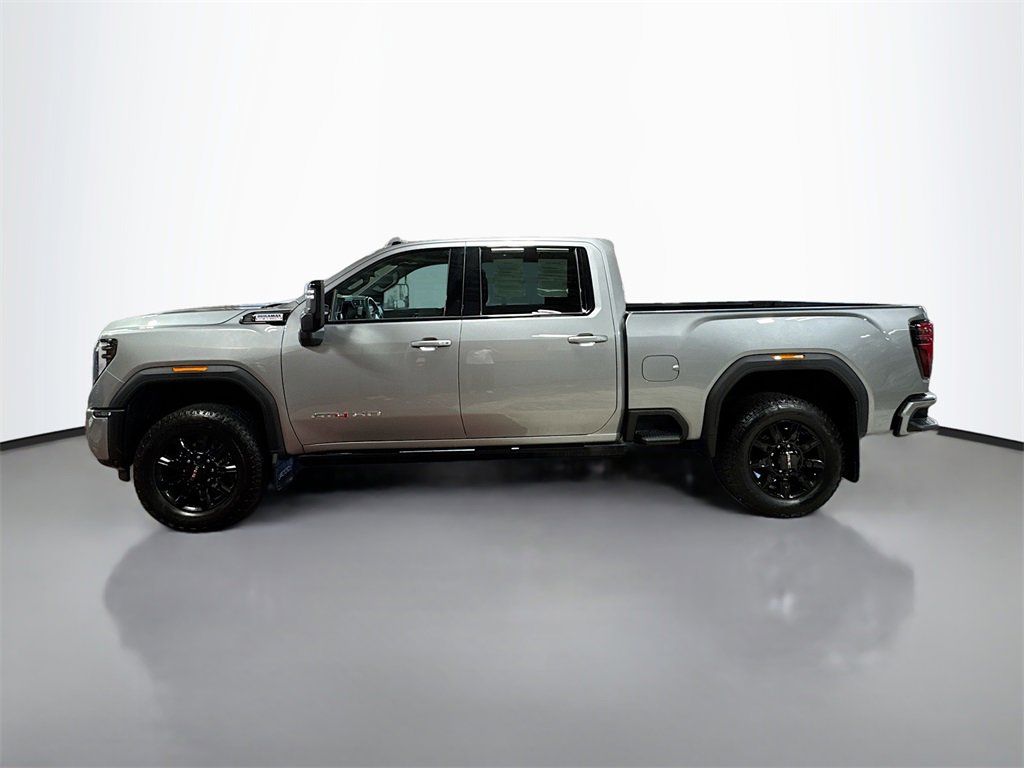 Used 2024 GMC Sierra 2500 AT4 w/ AT4 Premium Plus Package image 11
