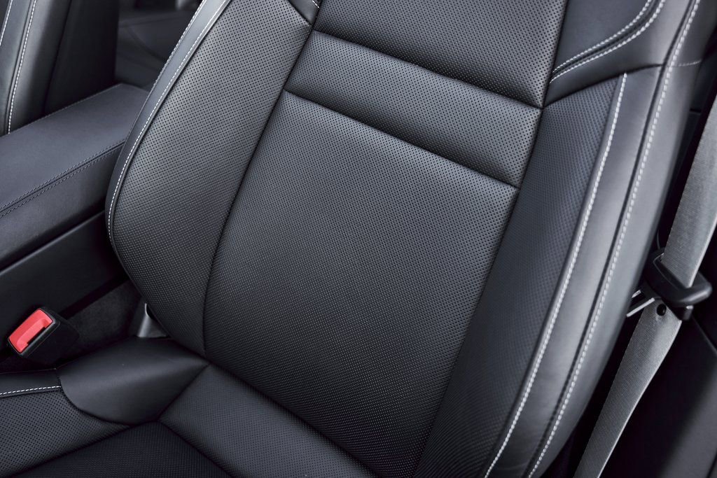 Used 2022 Porsche 911 Turbo S image 45