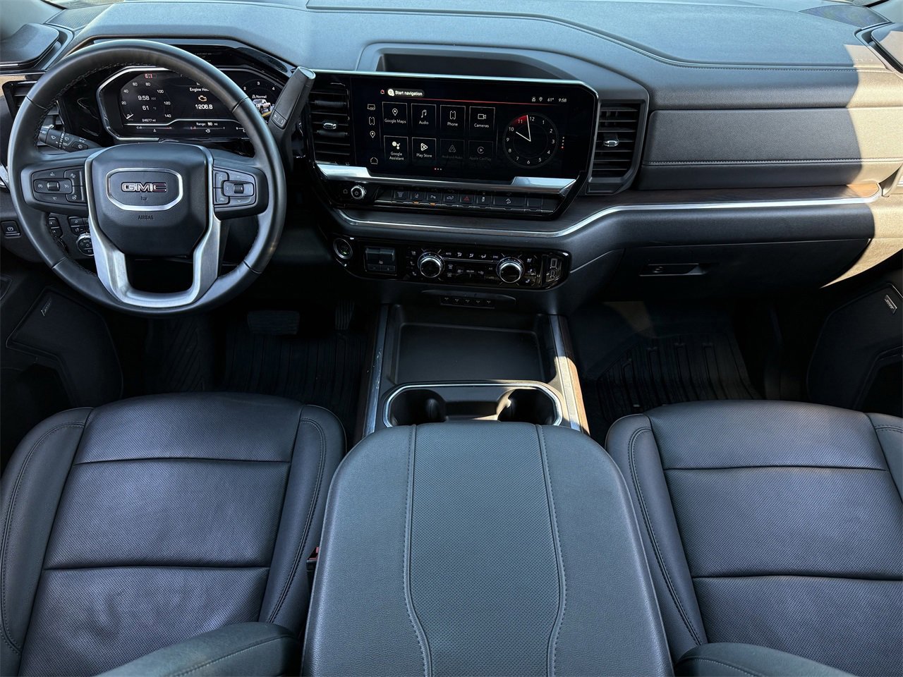 Used 2025 GMC Sierra 2500 SLT w/ Texas SLT Premium Package image 10