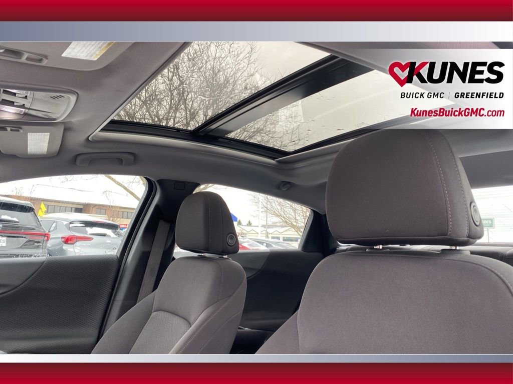 Used 2023 Chevrolet Malibu LT image 15