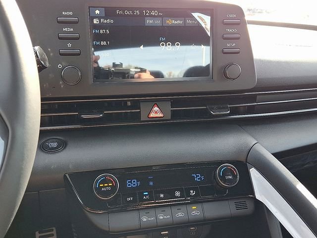 New 2026 Hyundai Elantra Sport image 9