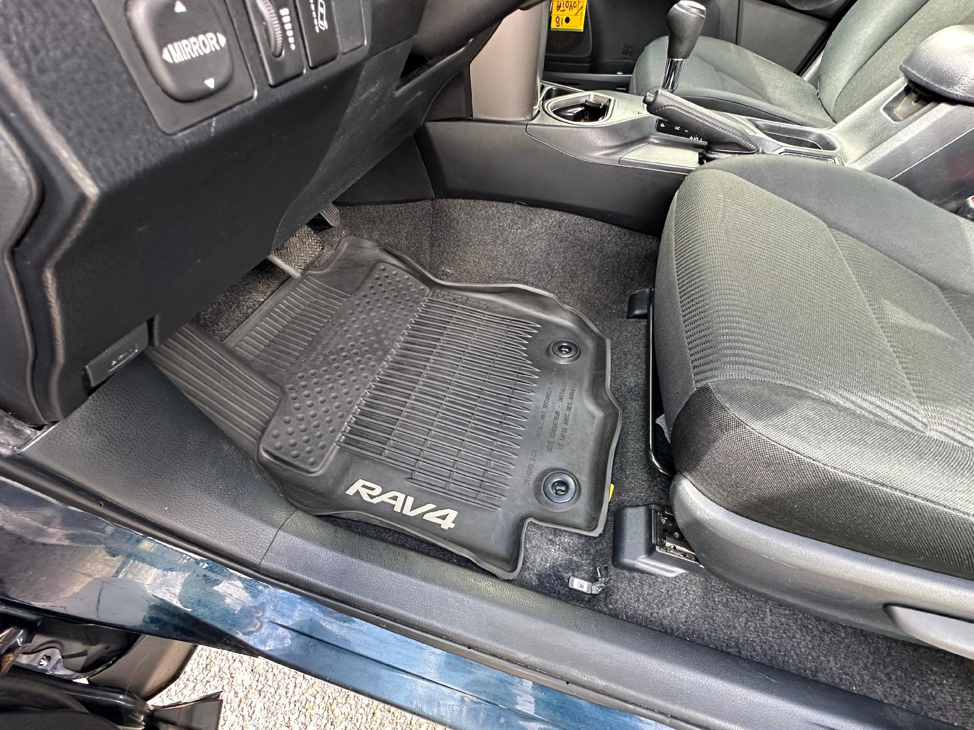 Used 2018 Toyota RAV4 LE w/ All Weather Liner Package image 17