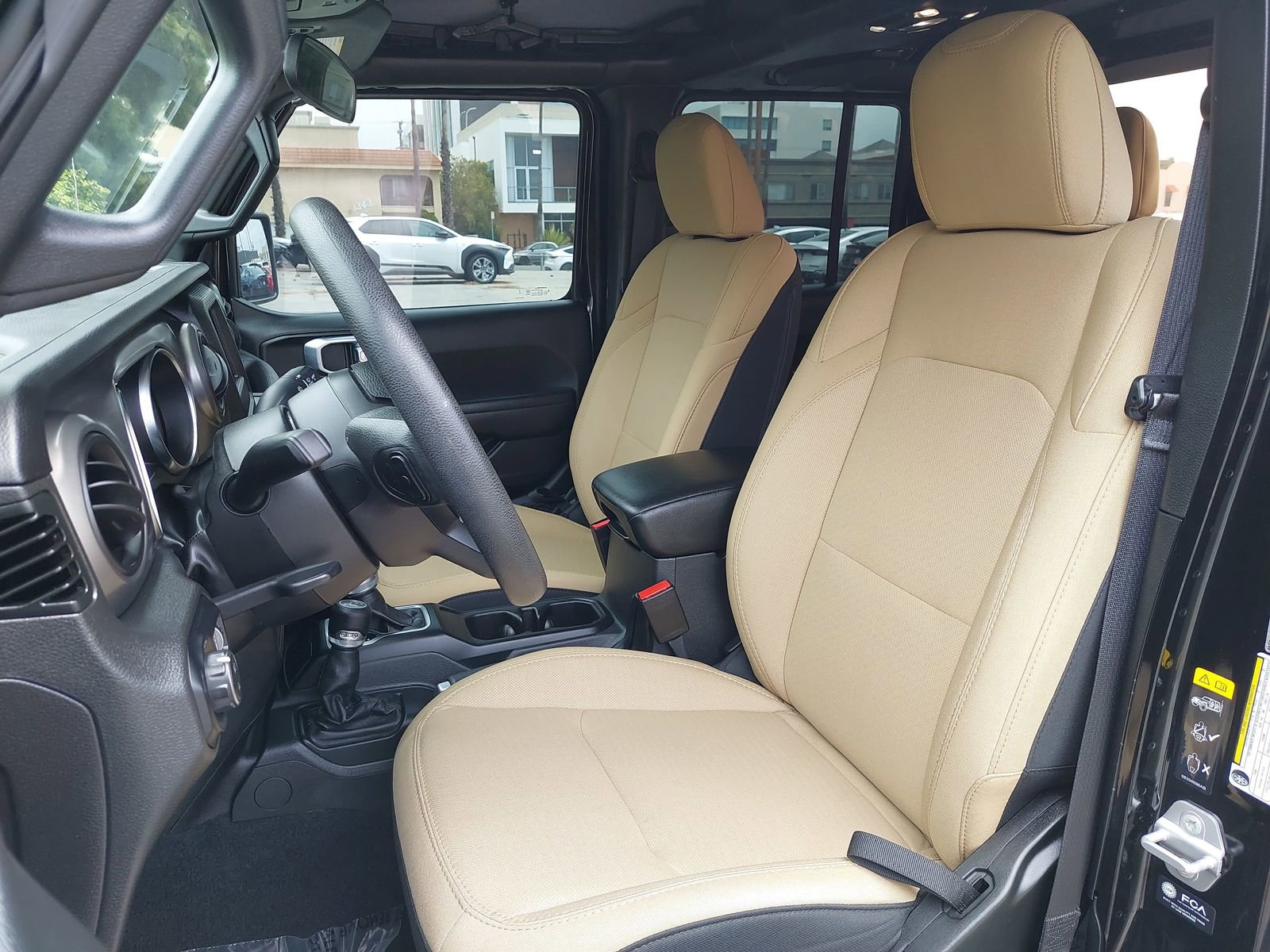 Used 2023 Jeep Gladiator Sport AWD/4WD image 14