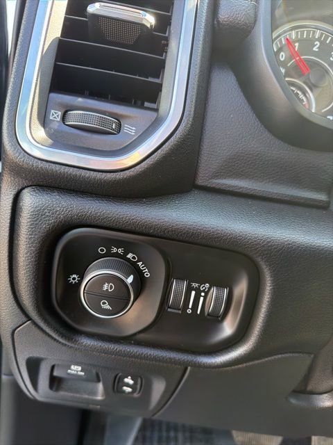 Used 2022 RAM 1500 Laramie AWD/4WD image 22