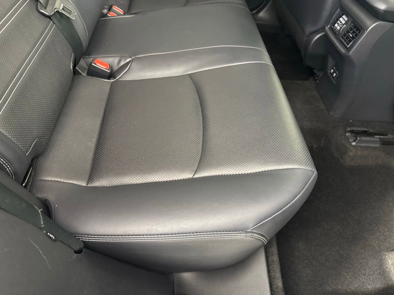 Used 2019 Toyota RAV4 Limited w/ Advanced Technology Package image 36