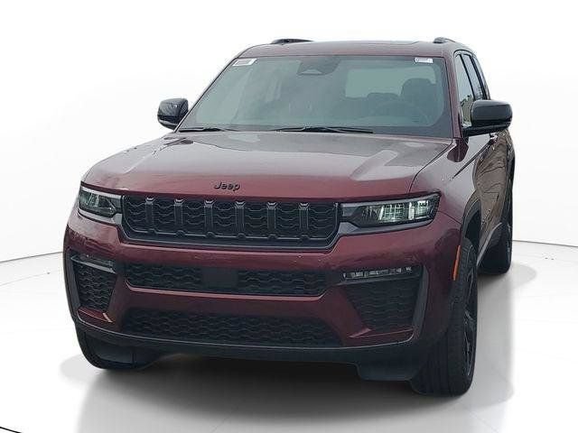 New 2026 Jeep Grand Cherokee Limited w/ Limited Altitude Package AWD/4WD image 2