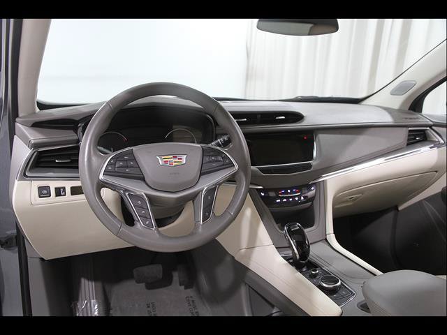 Used 2021 Cadillac XT5 Premium Luxury AWD/4WD image 6