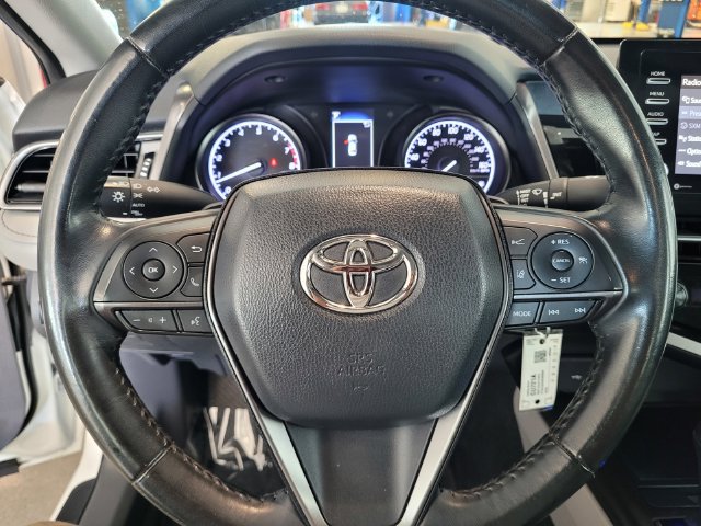 Used 2022 Toyota Camry SE FWD image 23