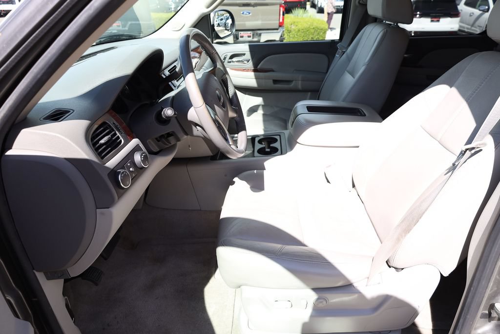 Used 2007 GMC Yukon SLT w/ SLT Preferred Equipment Group AWD/4WD image 11
