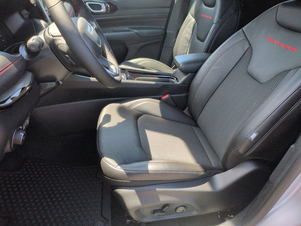 New 2026 Jeep Compass Trailhawk AWD/4WD image 14