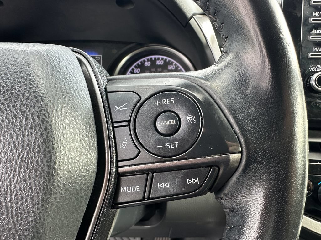 Used 2023 Toyota Camry SE FWD image 21