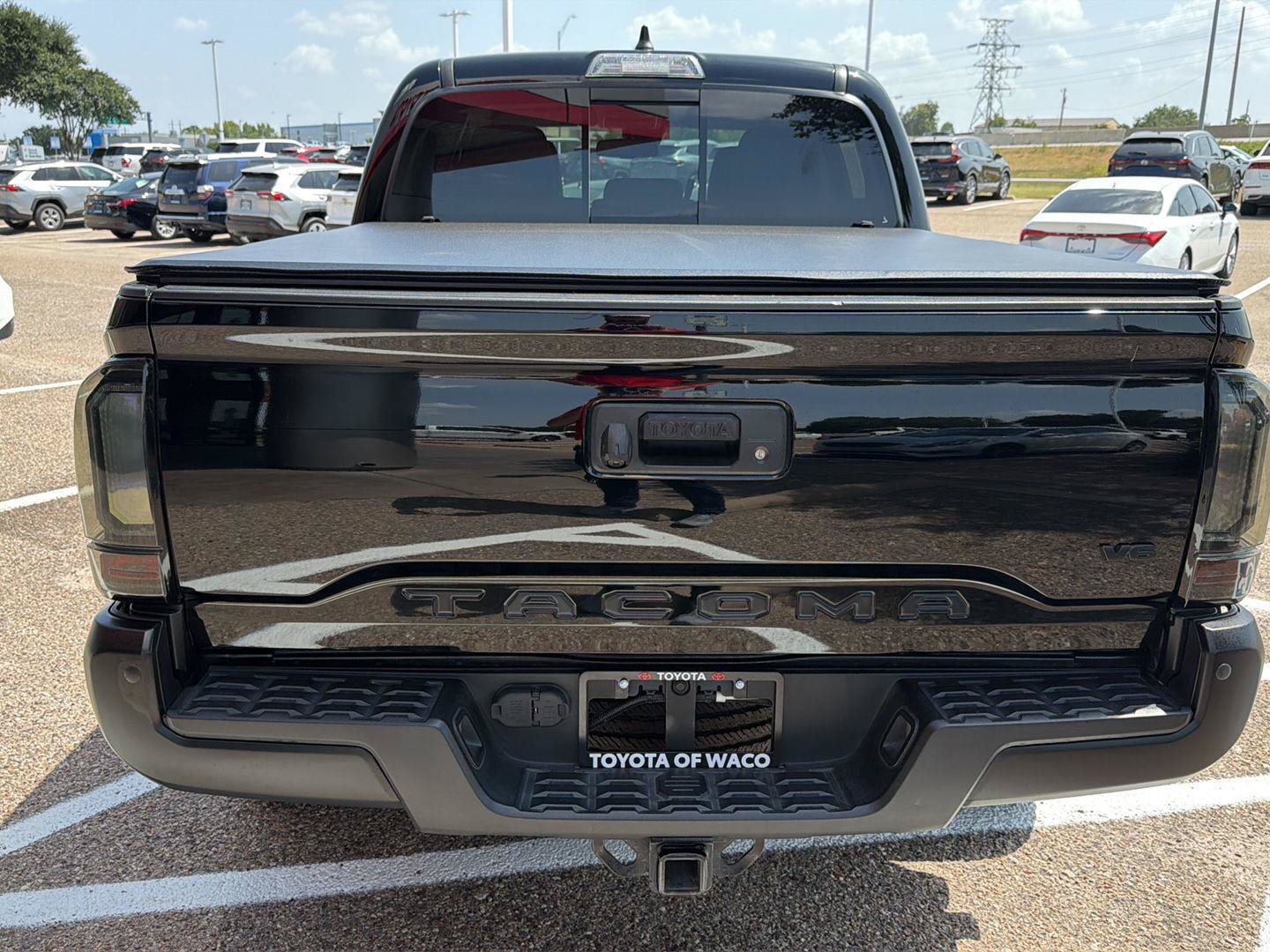Used 2023 Toyota Tacoma SR5 RWD image 4