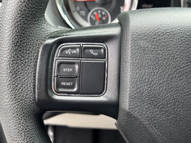 Used 2019 Dodge Grand Caravan SE w/ UConnect Hands-Free Group FWD image 23