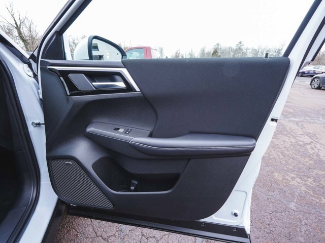 New 2026 Mitsubishi Outlander ES image 11