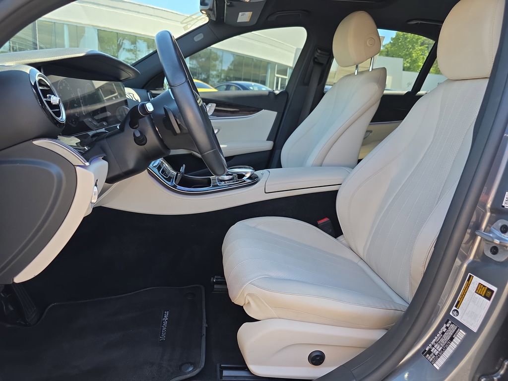 Used 2020 Mercedes-Benz E 450 4MATIC Sedan image 10