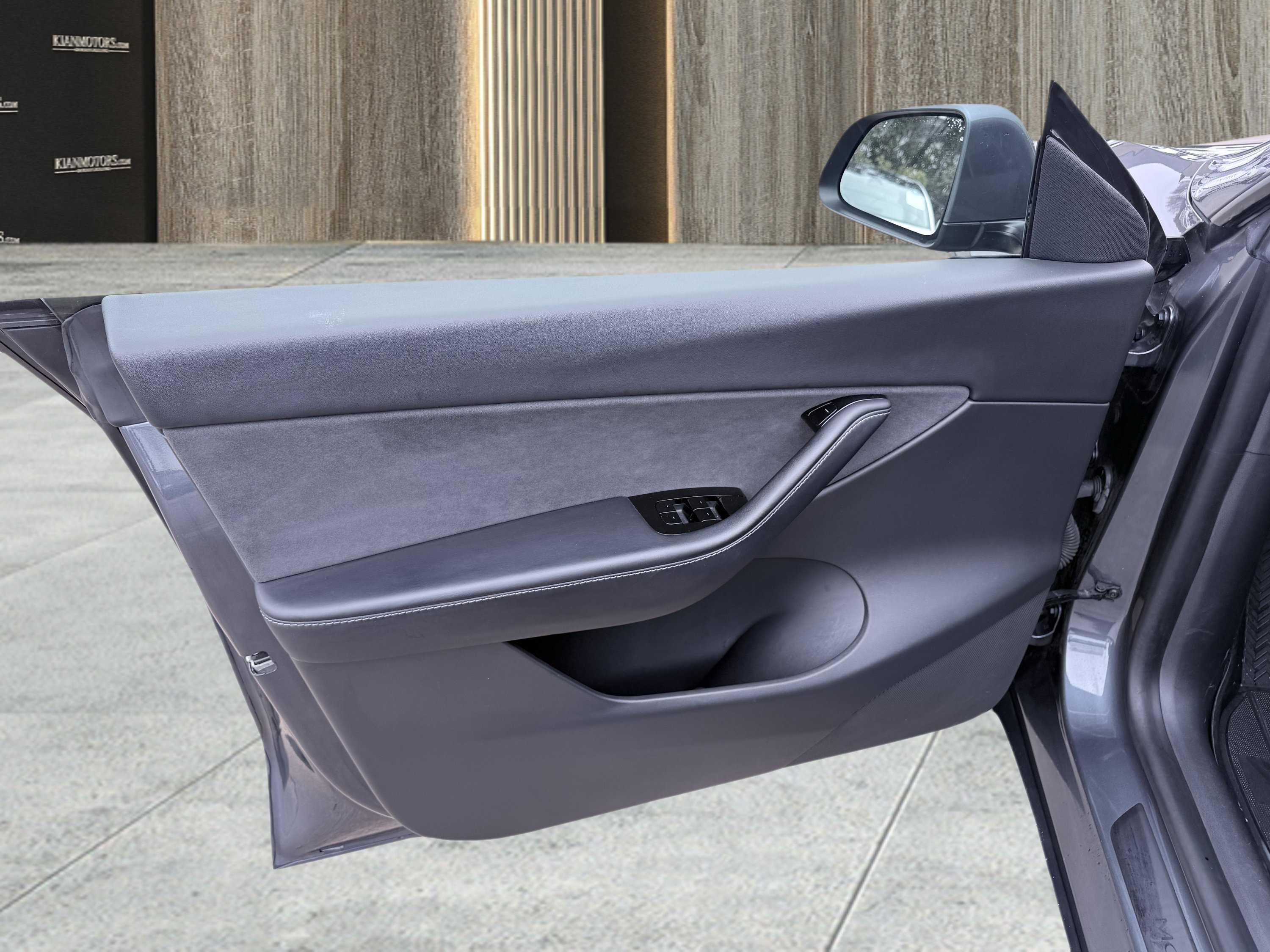 Used 2020 Tesla Model Y Performance image 26