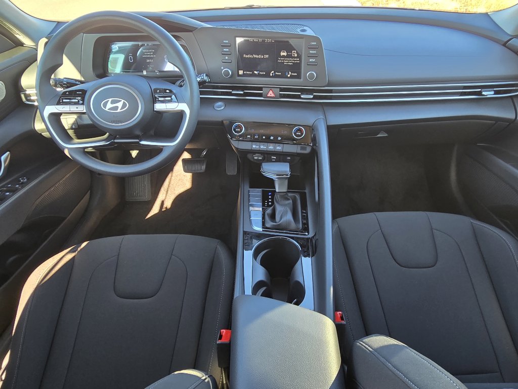 New 2026 Hyundai Elantra Blue image 26