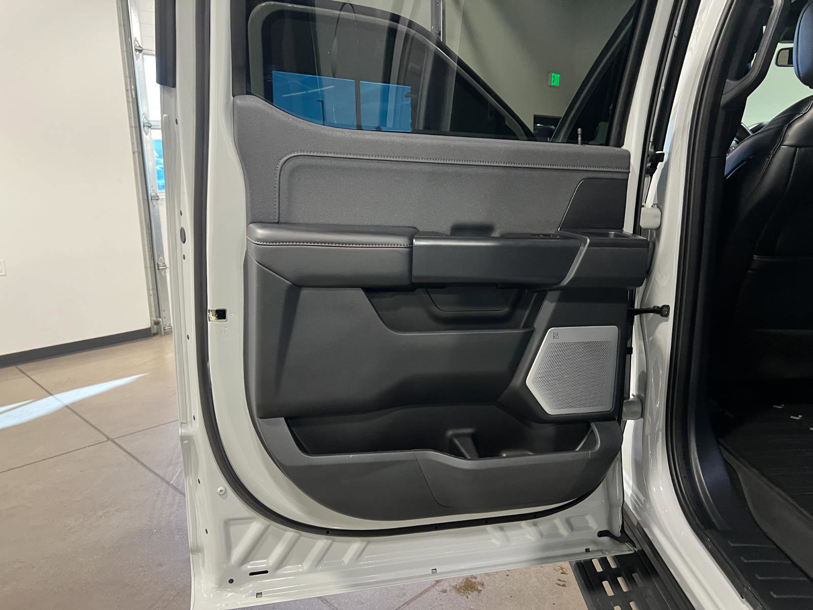 Used 2023 Ford F150 Raptor image 32