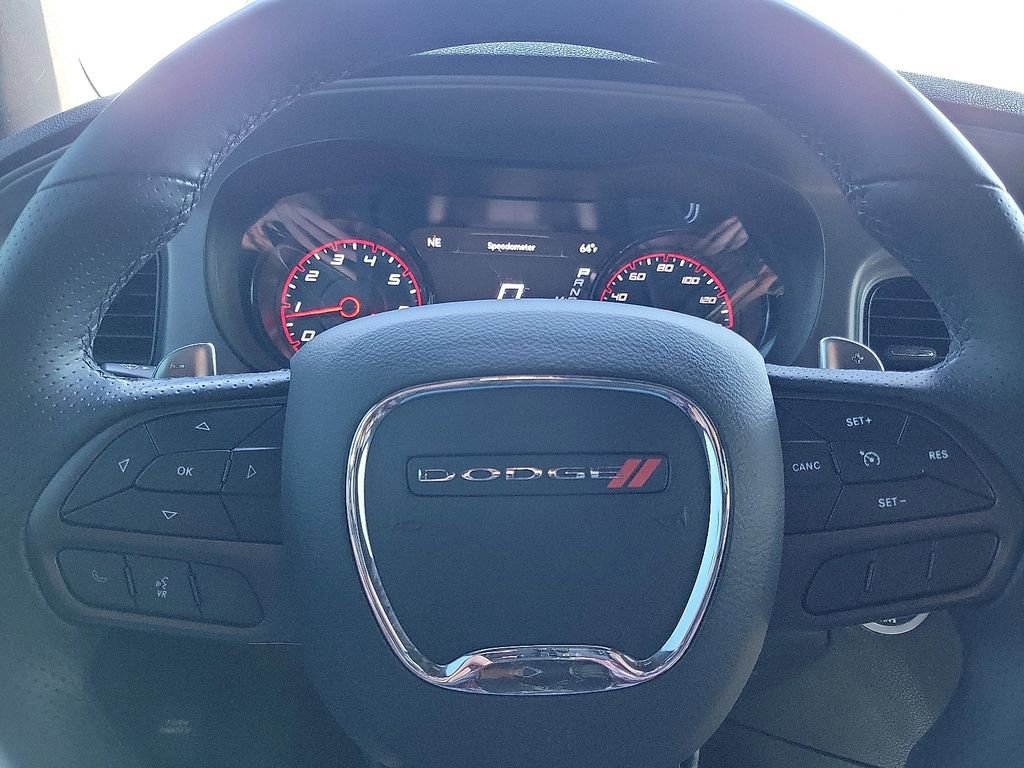 Used 2023 Dodge Charger R/T w/ Blacktop Package image 15