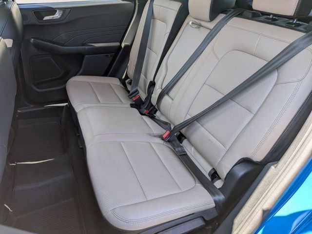 Used 2021 Ford Escape Titanium image 30