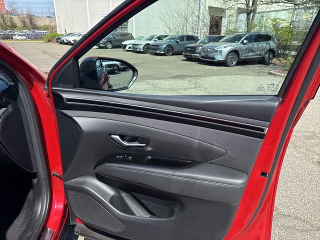 Certified 2023 Hyundai Tucson Limited AWD/4WD image 31