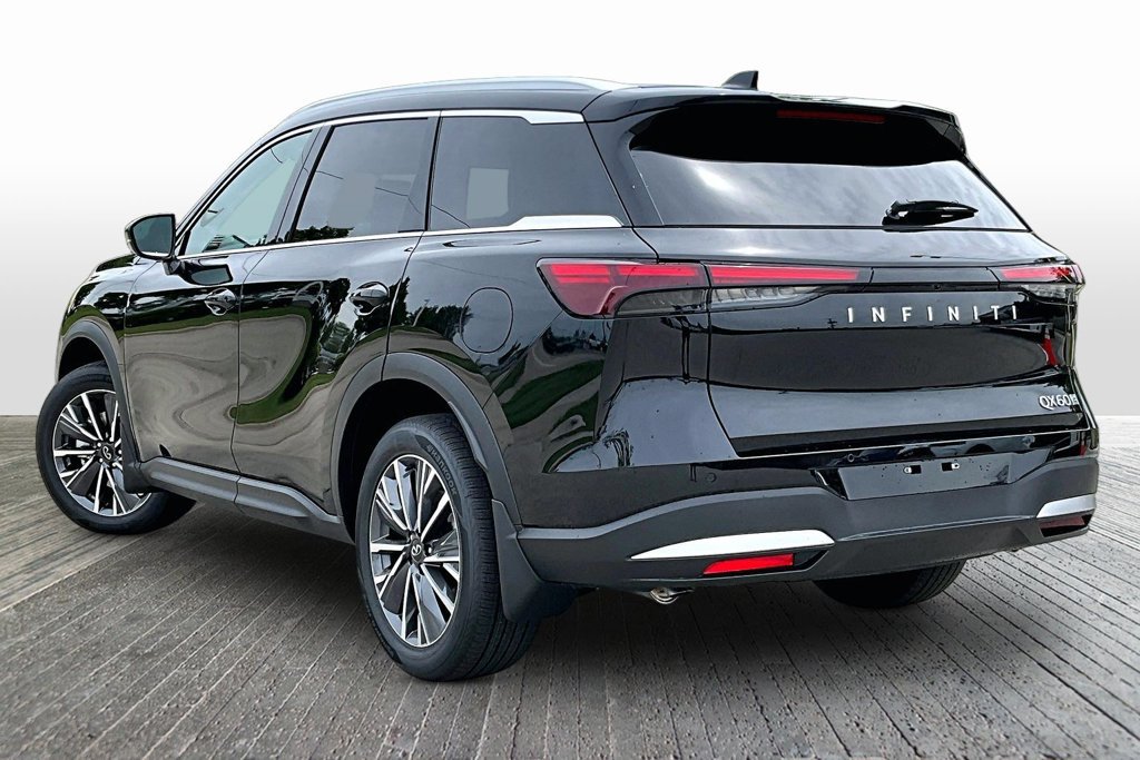 New 2027 INFINITI QX60 Luxe w/ Cargo Package AWD/4WD image 3