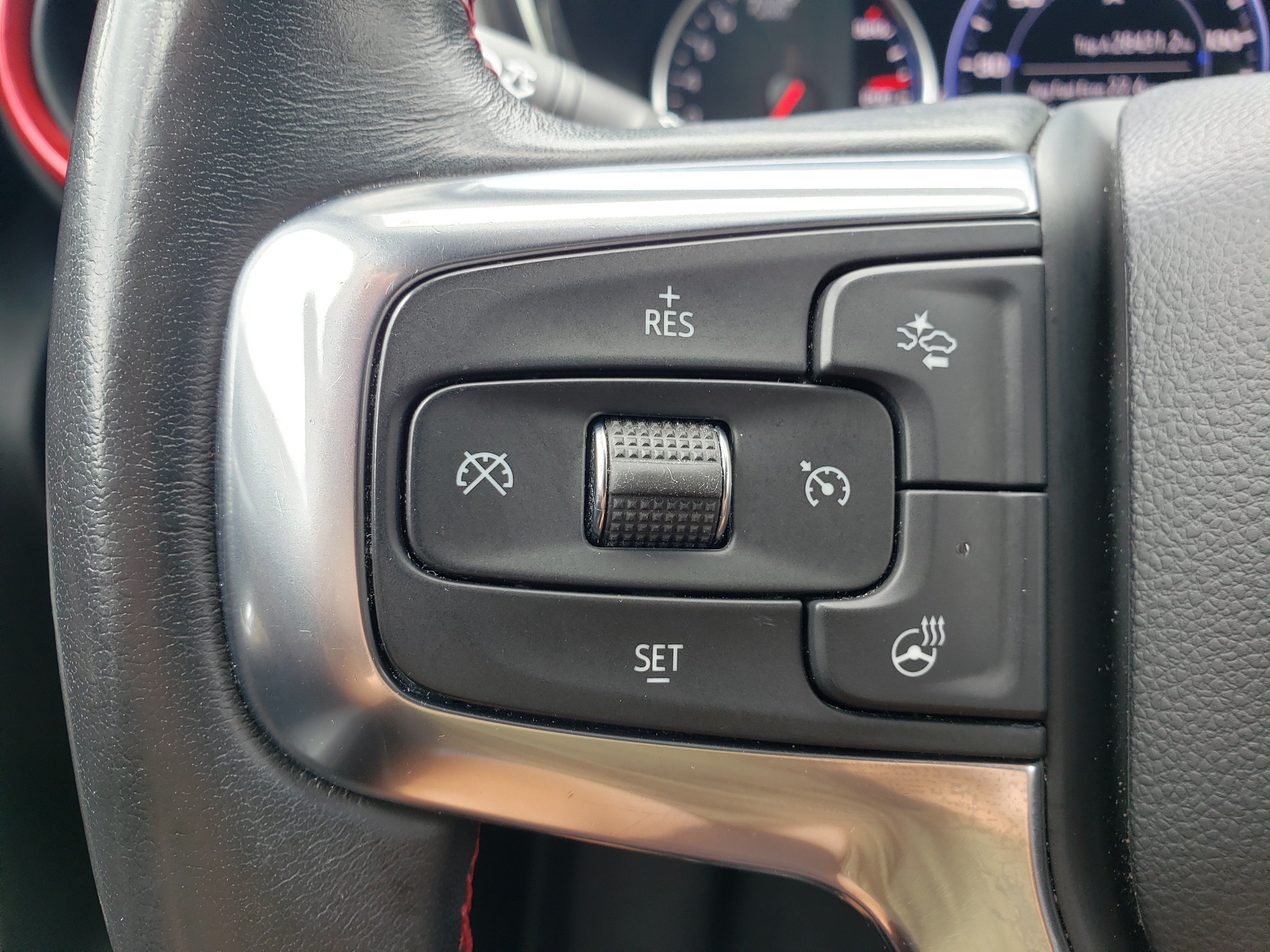 Used 2021 Chevrolet Blazer RS w/ Enhanced Convenience Package FWD image 15