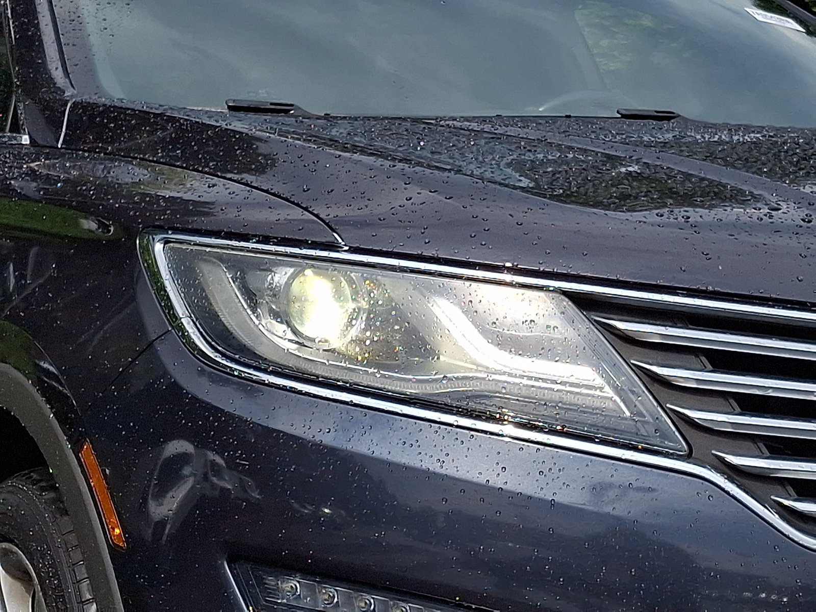 Used 2015 Lincoln MKC AWD w/ Equipment Group 102A Reserve image 9