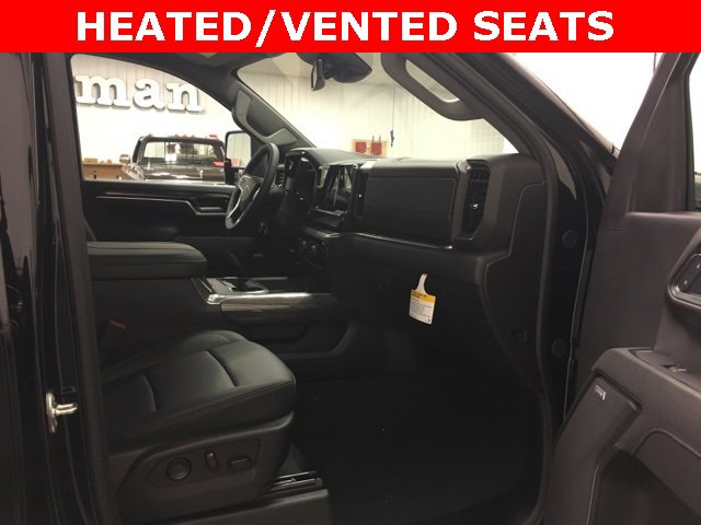 New 2025 Chevrolet Silverado 2500 LTZ w/ LTZ Plus Package image 22