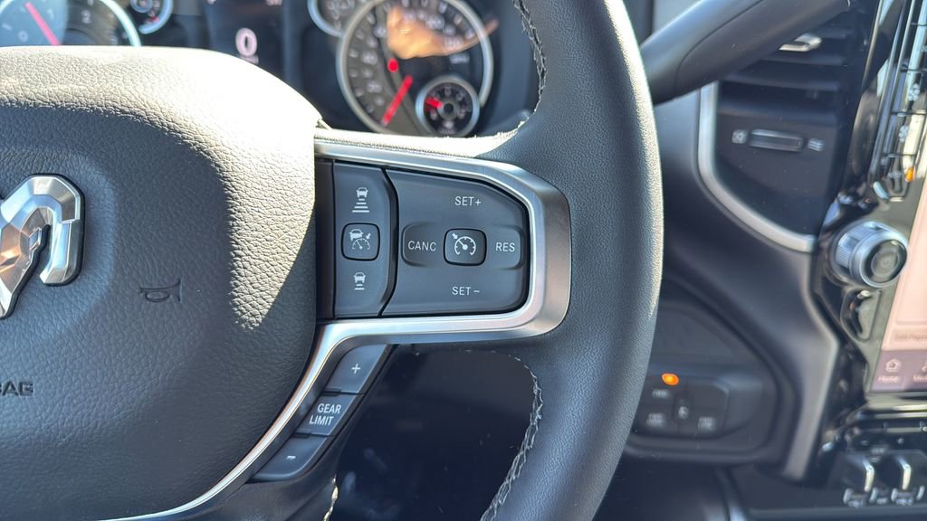 New 2026 RAM 3500 Big Horn AWD/4WD image 33