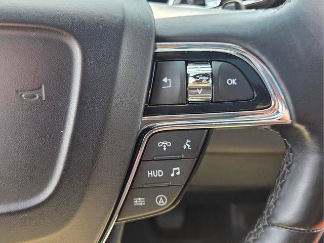 Used 2022 Lincoln Navigator Reserve RWD image 36