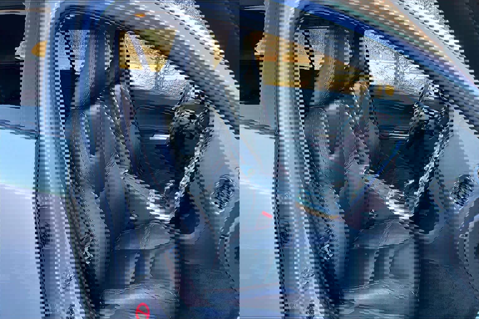 Used 2017 Volvo V60 T5 Cross Country w/ Convenience Package image 7