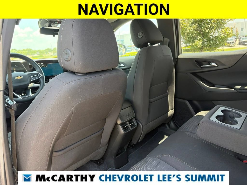 Used 2025 Chevrolet Equinox LT FWD image 38