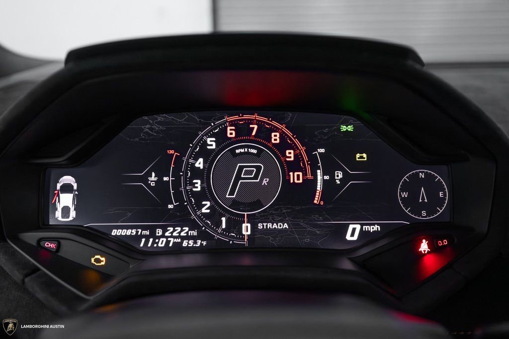 Used 2024 Lamborghini Huracan Sterrato image 28