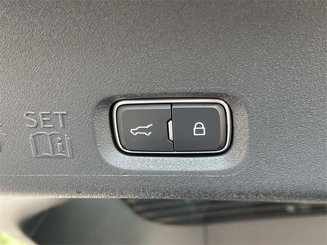 New 2025 Lincoln Navigator L Reserve w/ Jet Appearance Package image 13