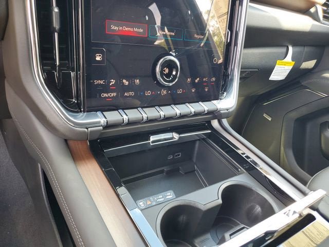 New 2026 GMC Yukon Denali w/ Sun & Power Step Package RWD image 23